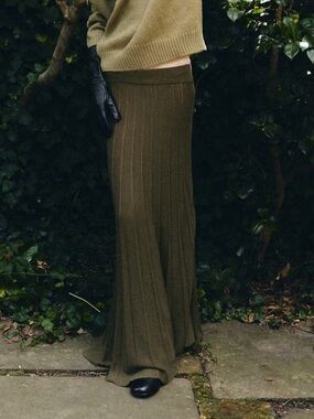 Mango Olive-Green Pleated Knit Maxi Skirt PLEATED KNIT SKIRT 7791